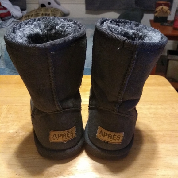 Girls Shoes Sizes 12/13 and 1! Great condition! - Picture 11 of 14